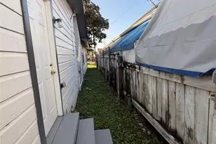 7015 Boyce St, Houston, TX 77020 - Photo 19