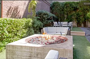 2727 Brazos St, Houston, TX 77006 - Photo 17