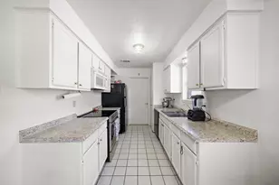 438 Vane Way, Crosby, TX 77532 - Photo 9