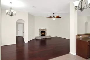 26920 Carriage Manor Ln, Kingwood, TX 77339 - Photo 17