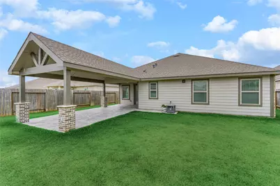 211 Garnett Street, Magnolia, TX 77354 - Photo 1