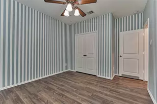 211 Garnett St, Magnolia, TX 77354 - Photo 29
