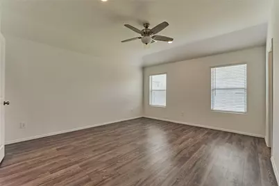 211 Garnett Street, Magnolia, TX 77354 - Photo 19