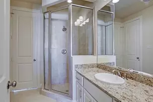 2431 Camden Creek Ln, Houston, TX 77077 - Photo 17