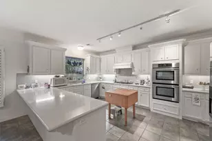 31403 Helen Ln, Tomball, TX 77375 - Photo 11