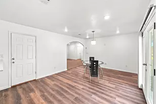 211 Estelle Cir, Texas City, TX 77591 - Photo 33