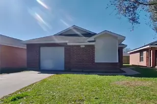 3131 Kelling St, Houston, TX 77045 - Photo 1