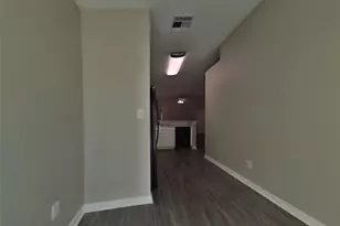 3131 Kelling St, Houston, TX 77045 - Photo 5