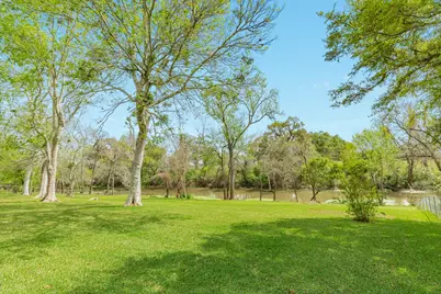 95 Rosewood Street, Lake Jackson, TX 77566 - Photo 43