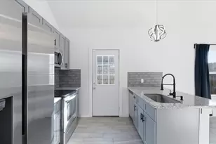 1428 Rd 5607, Cleveland, TX 77327 - Photo 19