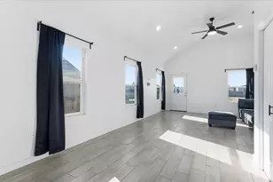 1428 Rd 5607, Cleveland, TX 77327 - Photo 21