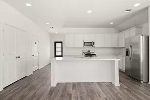 1351 Antigua Dr, Conroe, TX 77301 - Photo 5