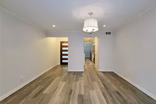 6302 1st St, Bellaire, TX 77401 - Photo 13