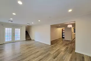 6302 1st St, Bellaire, TX 77401 - Photo 17