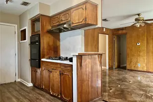 4906 Hollybrook Ln, Houston, TX 77039 - Photo 7