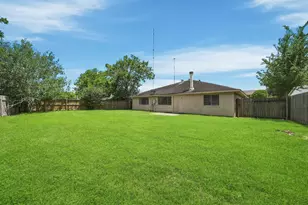 8418 Lone Quail Dr, Houston, TX 77489 - Photo 11