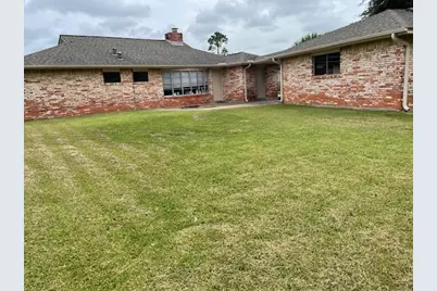 4315 Ravine Drive, Friendswood, TX 77546 - Photo 17