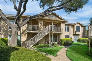 1311 Antoine Dr, Houston, TX 77055 - Photo 1