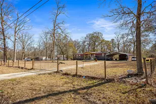 1236 County Rd 6763, Dayton, TX 77535 - Photo 11