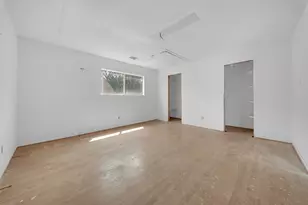 3058 Hazy Park Dr Dr, Houston, TX 77082 - Photo 3