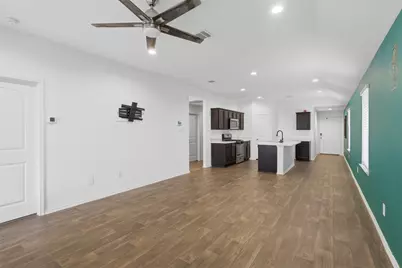 16826 Short Pines Drive, Conroe, TX 77302 - Photo 5