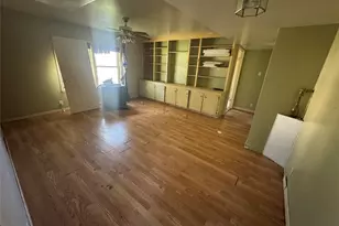 1139 7th Ave N, Texas City, TX 77590 - Photo 15