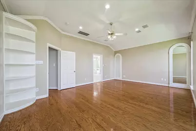 7807 Elm Tree Court, Sugar Land, TX 77479 - Photo 19