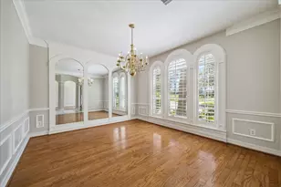 7807 Elm Tree Ct, Sugar Land, TX 77479 - Photo 11