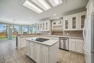 7807 Elm Tree Ct, Sugar Land, TX 77479 - Photo 15