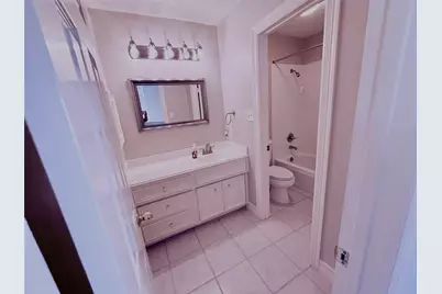 7807 Elm Tree Court, Sugar Land, TX 77479 - Photo 21