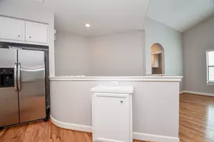 3715 Main Plaza Dr, Houston, TX 77025 - Photo 13
