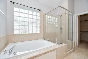 3715 Main Plaza Dr, Houston, TX 77025 - Photo 21