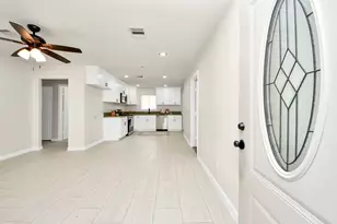 4802 Alvin St, Houston, TX 77033 - Photo 9