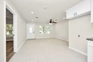 4802 Alvin St, Houston, TX 77033 - Photo 13