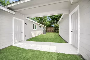 4802 Alvin St, Houston, TX 77033 - Photo 7