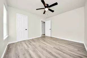 4802 Alvin St, Houston, TX 77033 - Photo 29