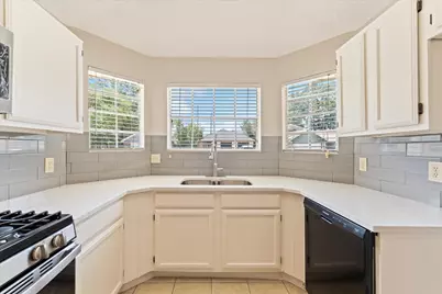 4906 Meadowfox Place, Spring, TX 77389 - Photo 13