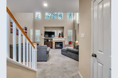 83 Scarlet Woods Court #83, The Woodlands, TX 77380 - Photo 3