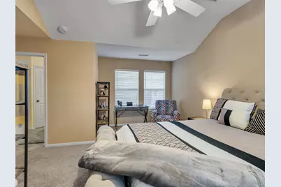 83 Scarlet Woods Court #83, The Woodlands, TX 77380 - Photo 19