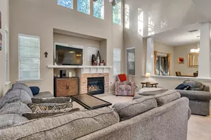 83 Scarlet Woods Ct, The Woodlands, TX 77380 - Photo 5