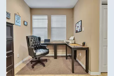 83 Scarlet Woods Court #83, The Woodlands, TX 77380 - Photo 17