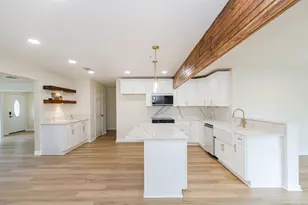 3710 Windsor Dr, Deer Park, TX 77536 - Photo 3