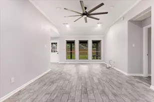 6123 Springhaven Dr, Houston, TX 77396 - Photo 7