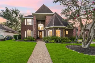 402 Lakeside Blvd, Sugar Land, TX 77478 - Photo 1