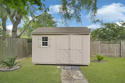 12911 Chalfield Circle, Houston, TX 77044 - Photo 29
