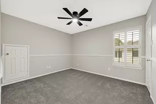 12911 Chalfield Cir, Houston, TX 77044 - Photo 25
