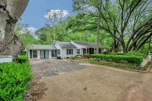 110 N Grace St, Crockett, TX 75835 - Photo 3