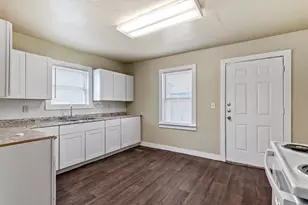 4324 Ball, Galveston, TX 77550 - Photo 5