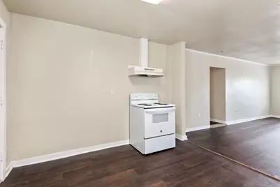 4324 Ball, Galveston, TX 77550 - Photo 7