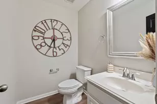 2504 N Yorkchase Ln, Conroe, TX 77304 - Photo 11